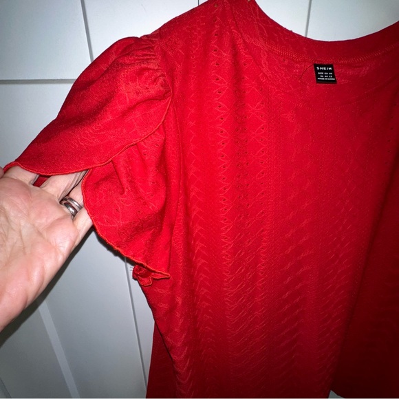 SHEIN Red Flutter Sleeve Blouse Cap Sleeve xl - Picture 4 of 7